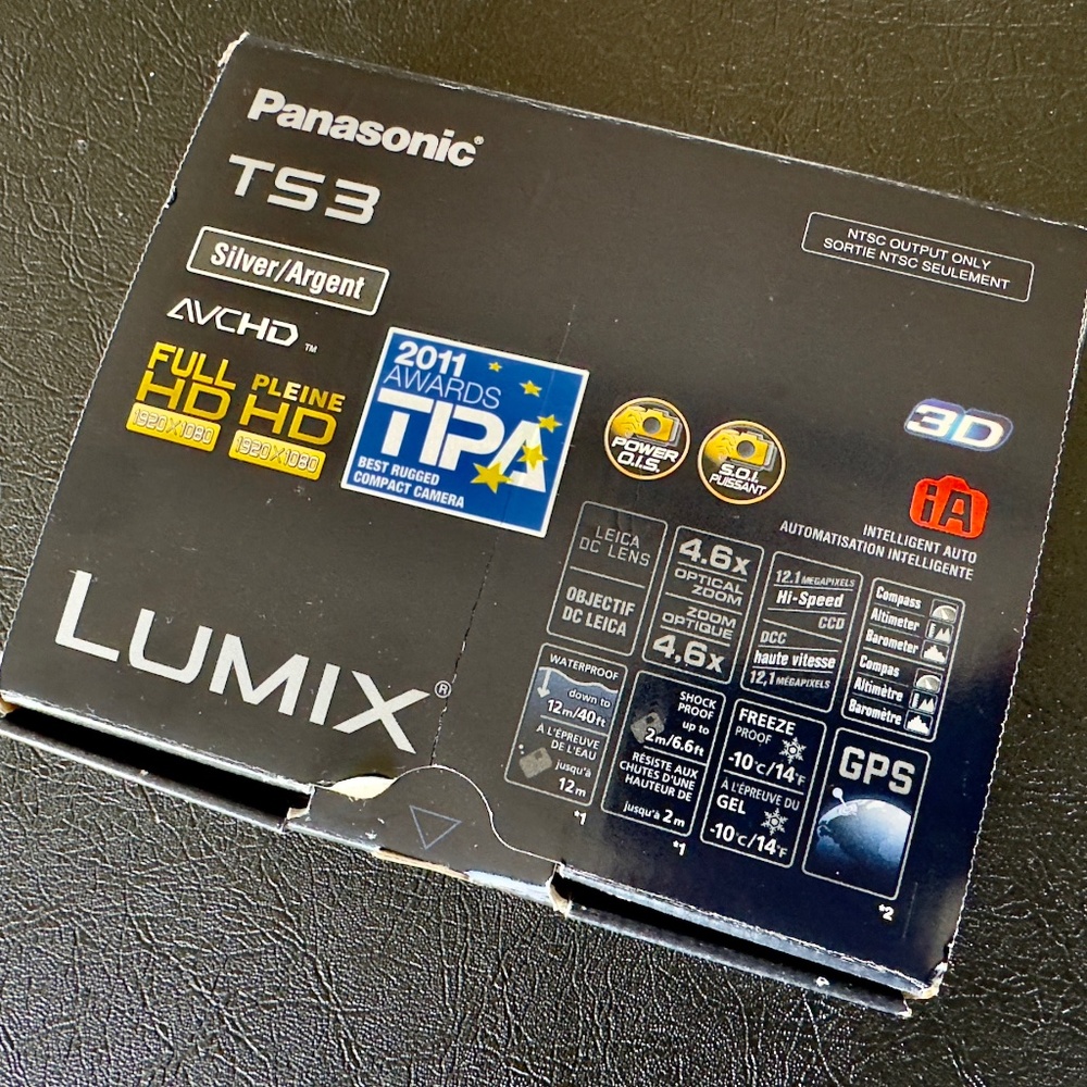 panasonic LUMIX DMC-TS3/FT3 waterproof camera